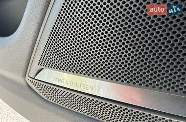 Седан Audi A6 2019 в 