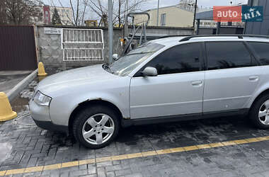 Універсал Audi A6 2000 в 