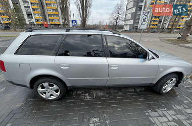 Універсал Audi A6 2000 в 