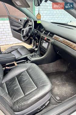 Седан Audi A6 2002 в 