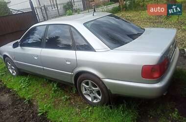 Седан Audi A6 1995 в Львові