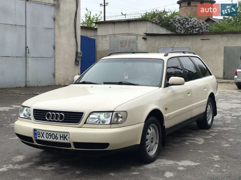Універсал Audi A6 1995 в Волочиську