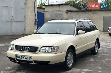 Универсал Audi A6 1995 в 