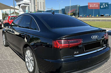 Седан Audi A6 2015 в 