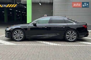 Седан Audi A6 2018 в 