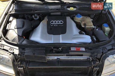Седан Audi A6 2004 в 