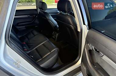 Седан Audi A6 2004 в 