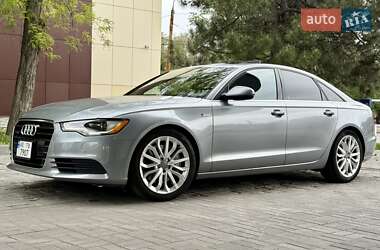Седан Audi A6 2012 в 
