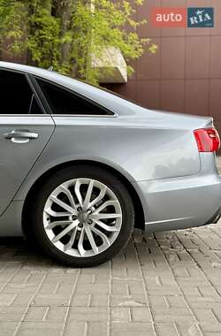 Седан Audi A6 2012 в 