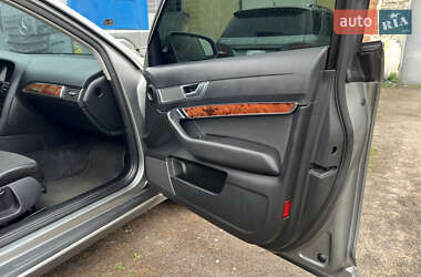 Седан Audi A6 2004 в 
