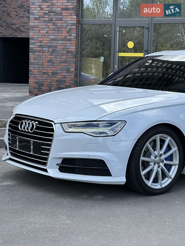 Седан Audi A6 2017 в Киеве