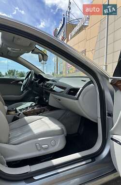Седан Audi A6 2012 в 