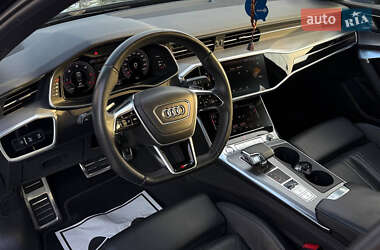 Седан Audi A6 2018 в 