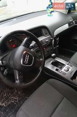 Седан Audi A6 2004 в 