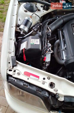 Универсал Audi A6 1996 в 