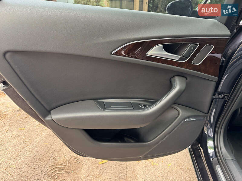 Седан Audi A6 2014 в Киеве