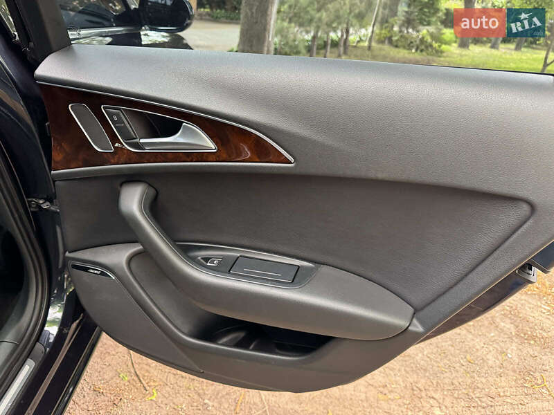 Седан Audi A6 2014 в Киеве