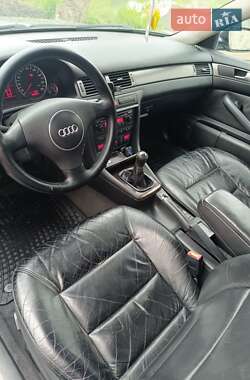 Седан Audi A6 2002 в 