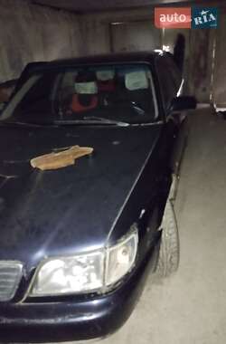 Седан Audi A6 1997 в 