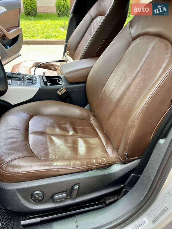 Седан Audi A6 2012 в Коростене