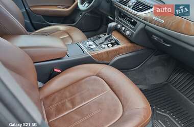 Седан Audi A6 2015 в 