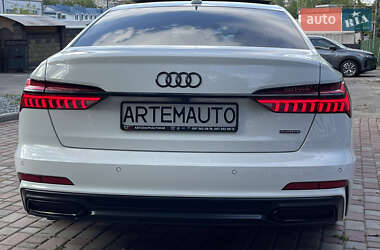Седан Audi A6 2021 в 
