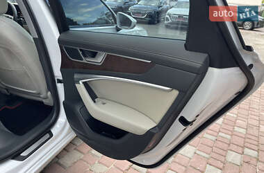 Седан Audi A6 2021 в 