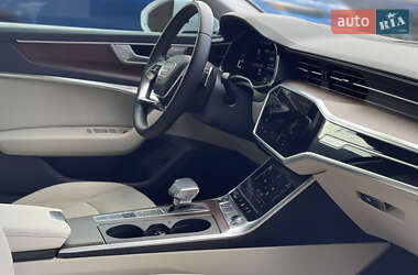 Седан Audi A6 2021 в 