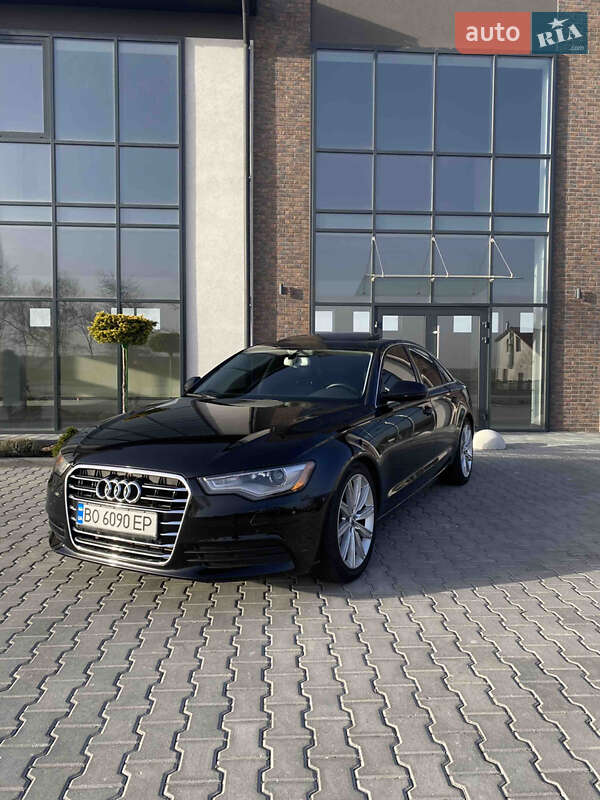 Седан Audi A6 2012 в 