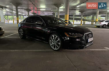 Седан Audi A6 2013 в 