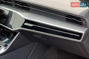 Универсал Audi A6 2019 в 