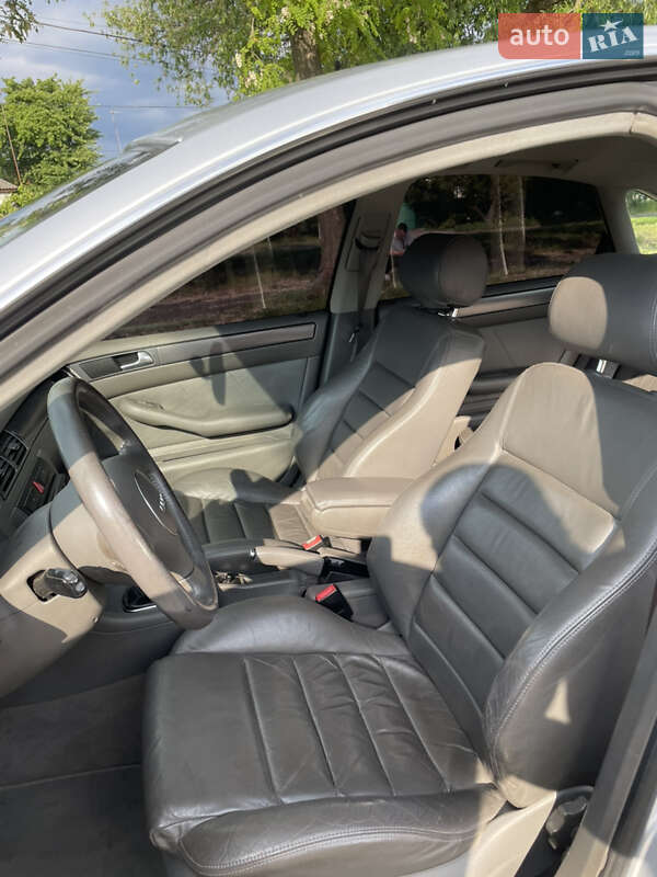 Седан Audi A6 2001 в Кременчуге