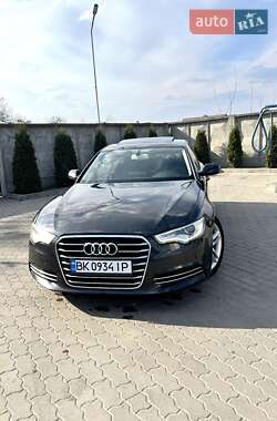 Седан Audi A6 2012 в Рокитном
