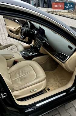 Седан Audi A6 2012 в 
