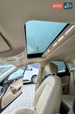 Седан Audi A6 2012 в 