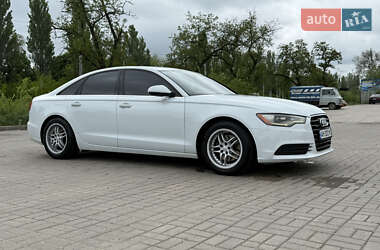 Седан Audi A6 2012 в 