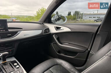 Седан Audi A6 2012 в 
