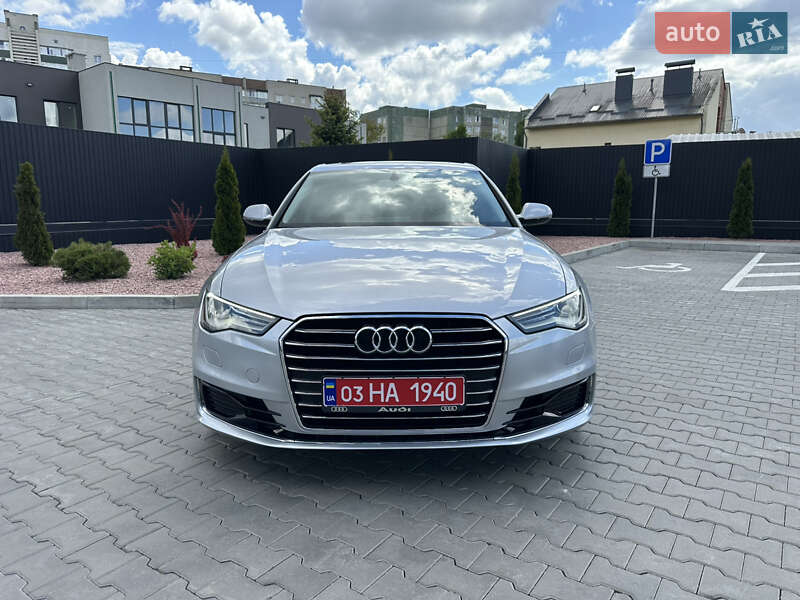 Седан Audi A6 2016 в 