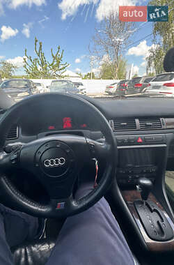 Универсал Audi A6 2000 в 