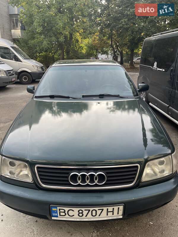 Седан Audi A6 1996 в Львові