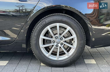 Седан Audi A6 2019 в 