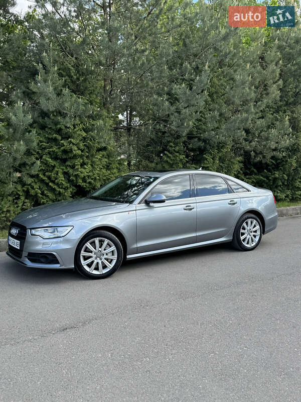 Седан Audi A6 2014 в Ровно