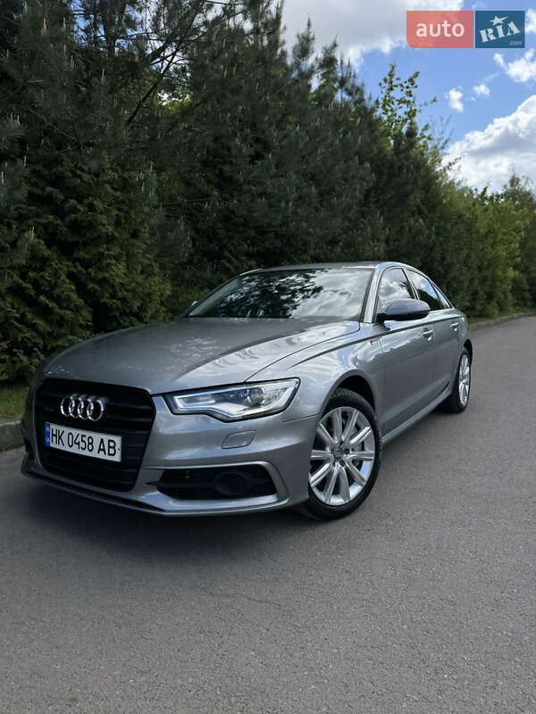 Седан Audi A6 2014 в Ровно