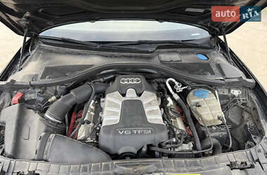Седан Audi A6 2013 в 