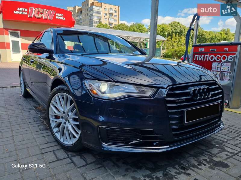 Седан Audi A6 2015 в 