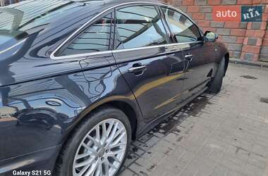 Седан Audi A6 2015 в 