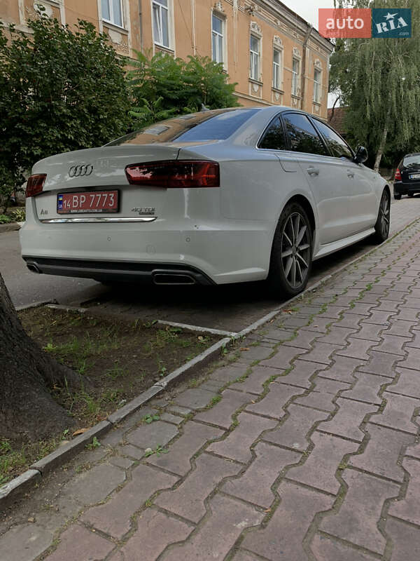 Седан Audi A6 2016 в Львове фото Седан Audi A6 2016 в Львове
