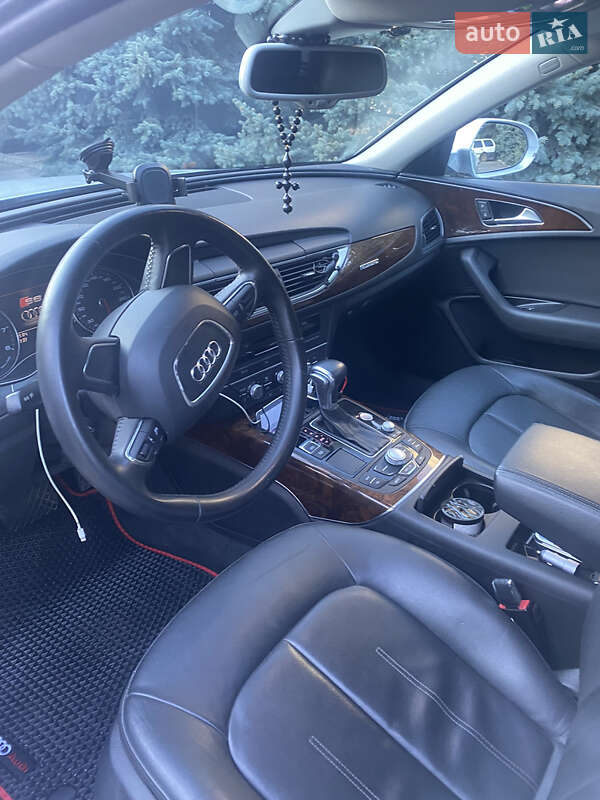 Седан Audi A6 2013 в Одессе