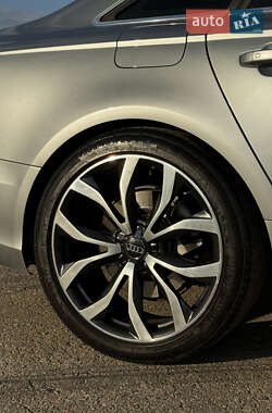 Седан Audi A6 2012 в 