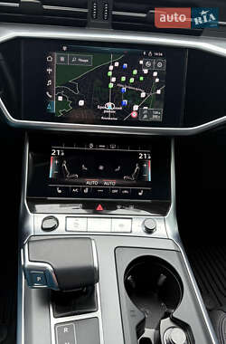 Седан Audi A6 2021 в 